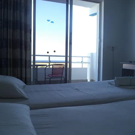 Lagonas View Aparthotel *